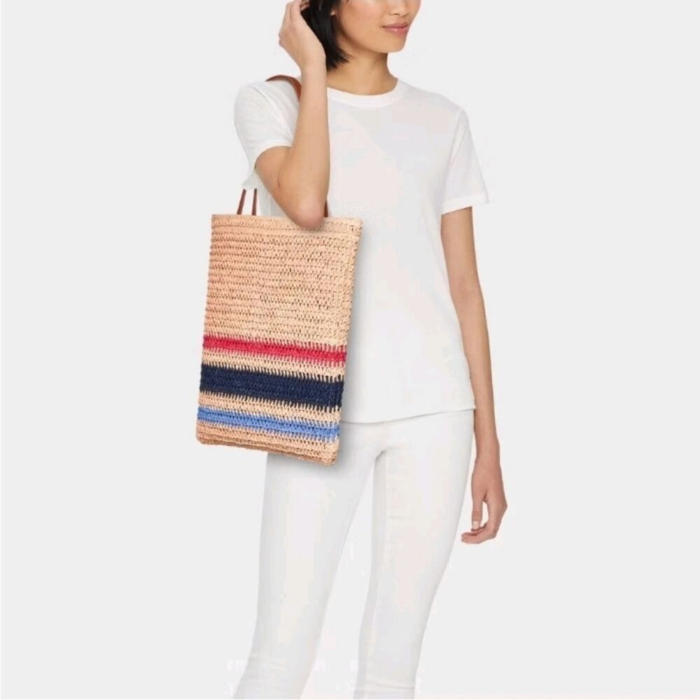 🆕️👜Universal Thread Woven Tote Handbag - R/W/B